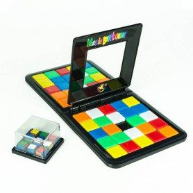 Magisches Blockspiel (Rubik-Rennen) -