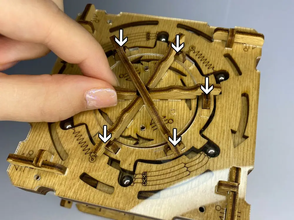 Cambridge Labyrinth – Lösung – Öffnen, ohne zu lösen
