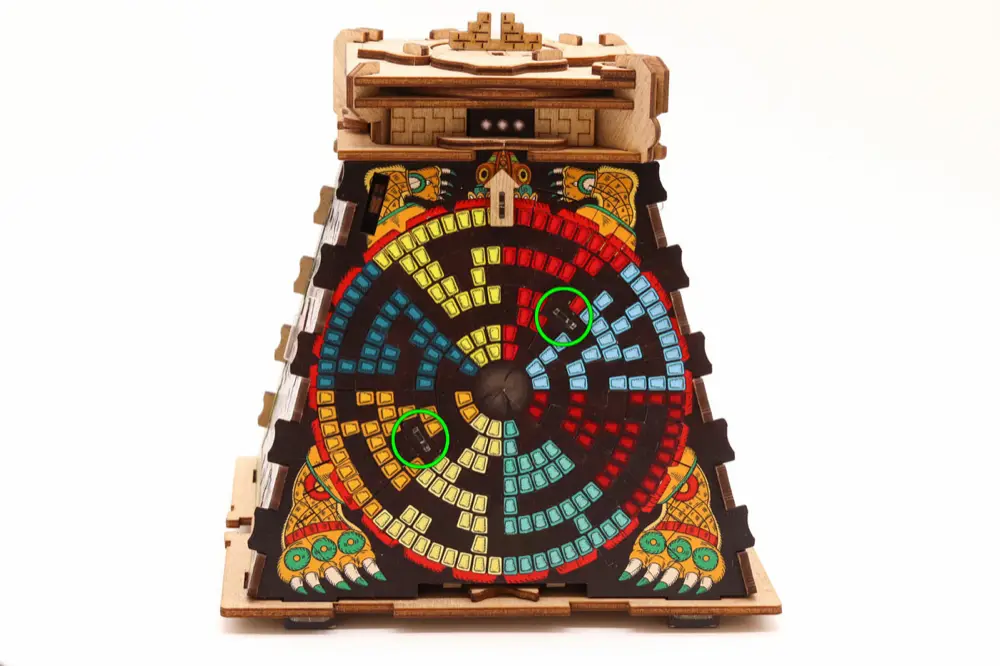 CLUEPUZZLE: Die Sonnenpyramide – Hinweise – Das labyrinth – Hinweis 1