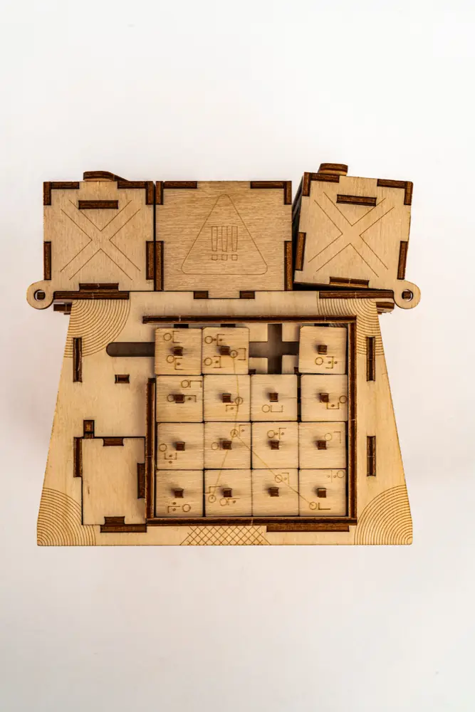 Cosmic Artifact – Schritt 5 – Lösung